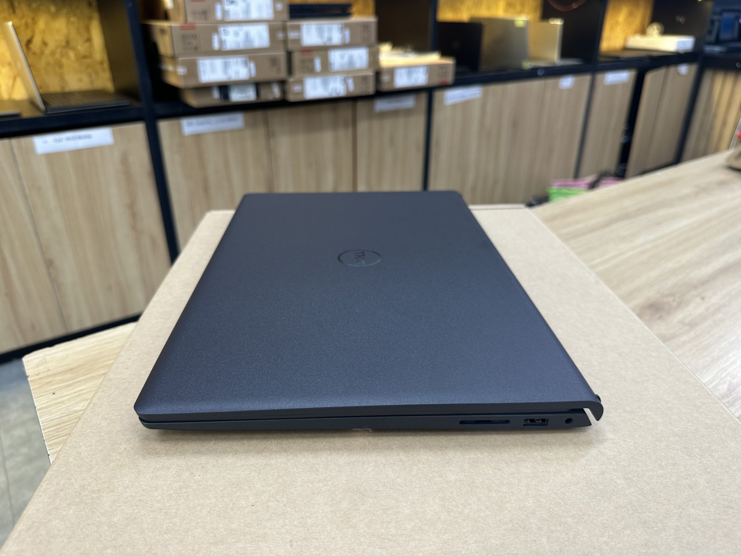 LAPTOP DELL INSPIRON 3530 I7 GEN 13 ( NEW 100% FULL BOX )