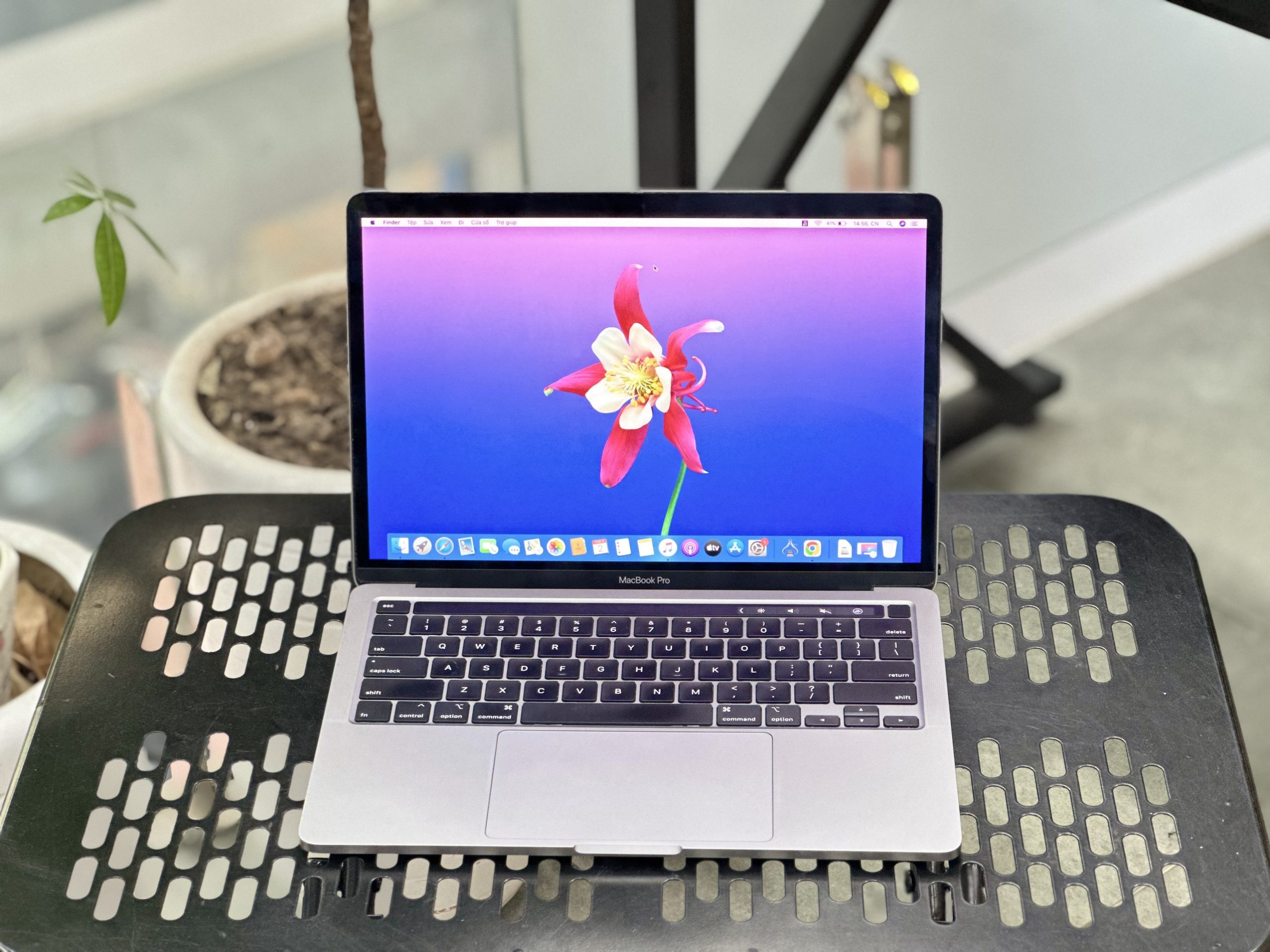 MACBOOK PRO 2020 I5 TOUCHBAR