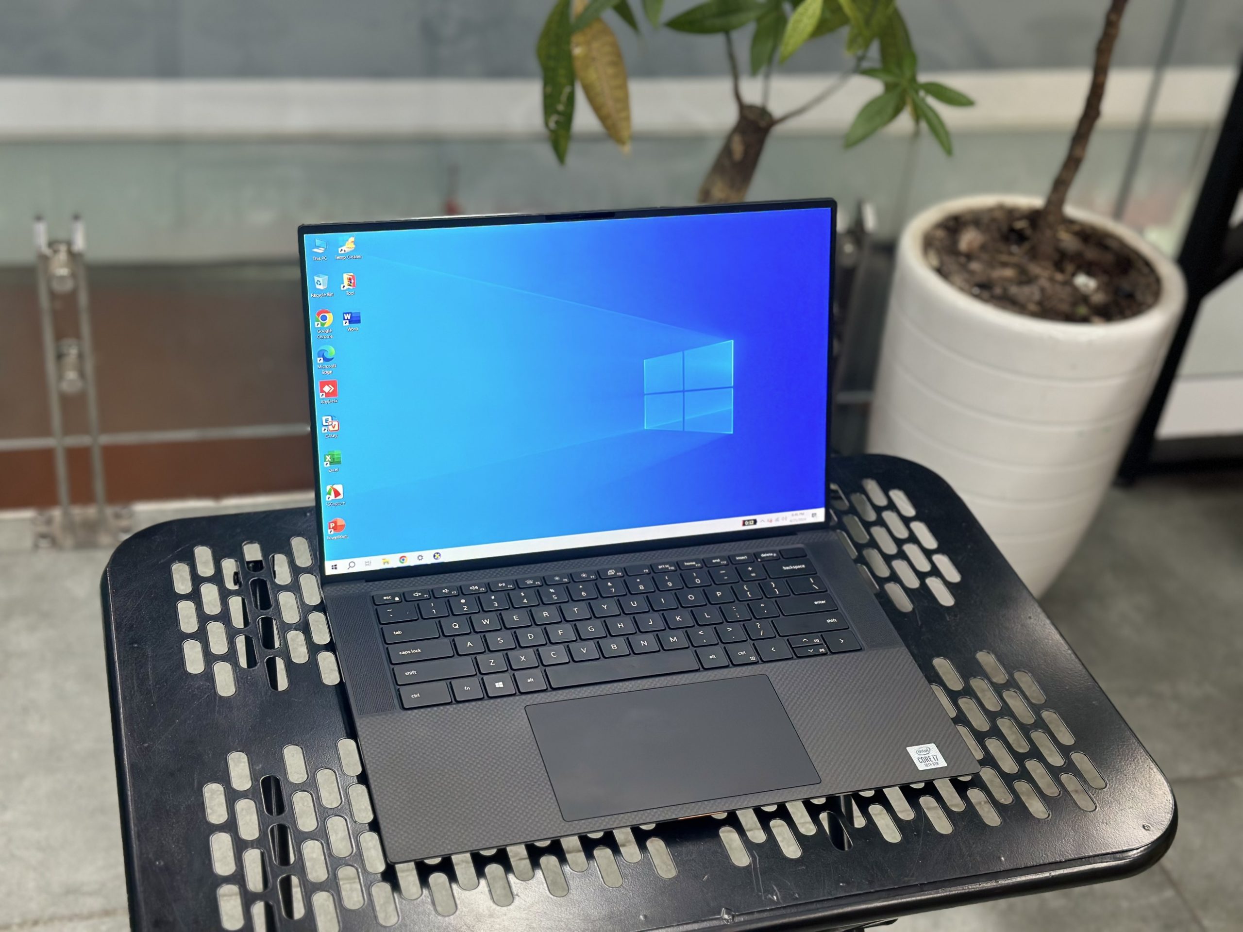 LAPTOP DELL PRECISION 5550