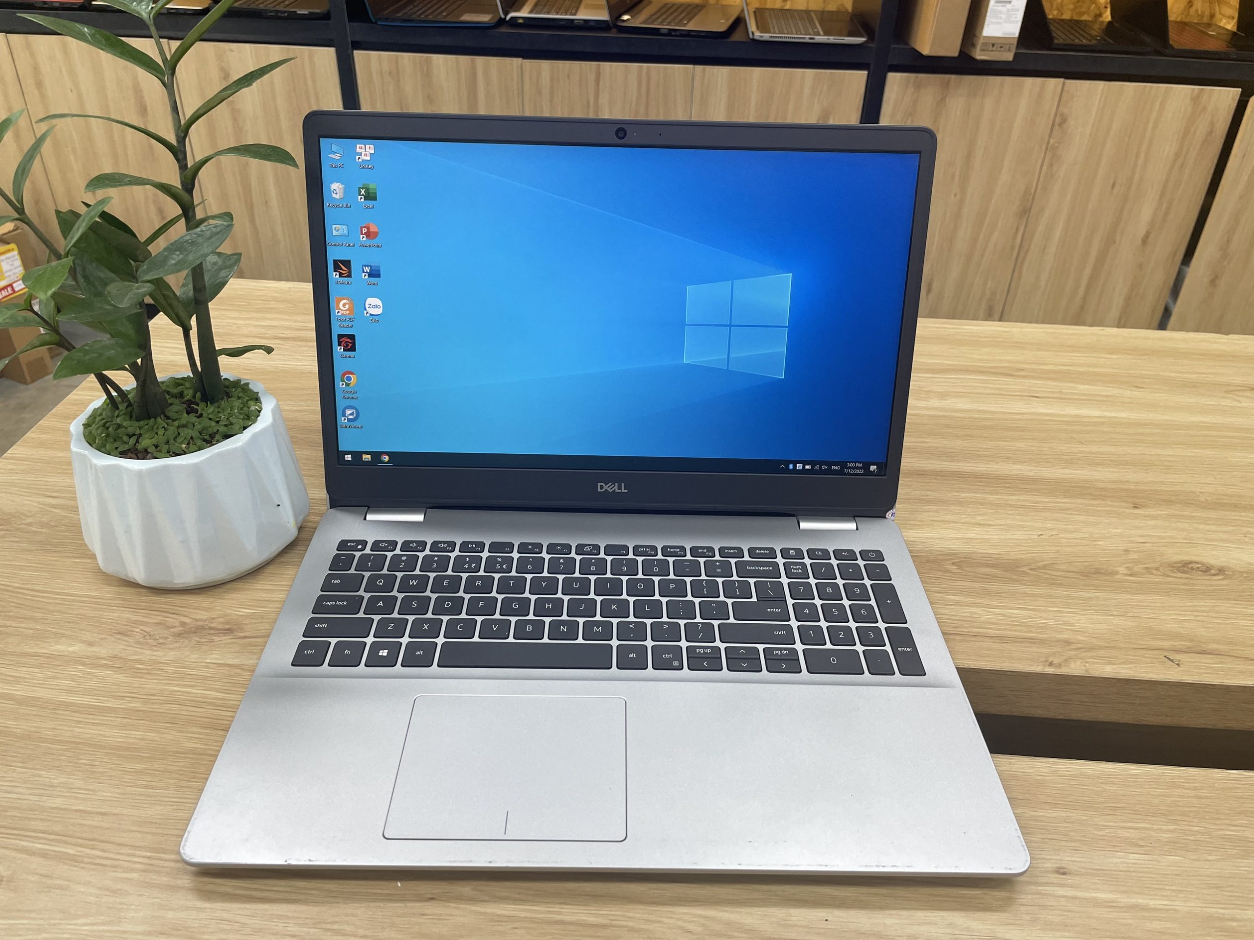 LAPTOP DELL INSPIRON 5593 I7 GEN 10th