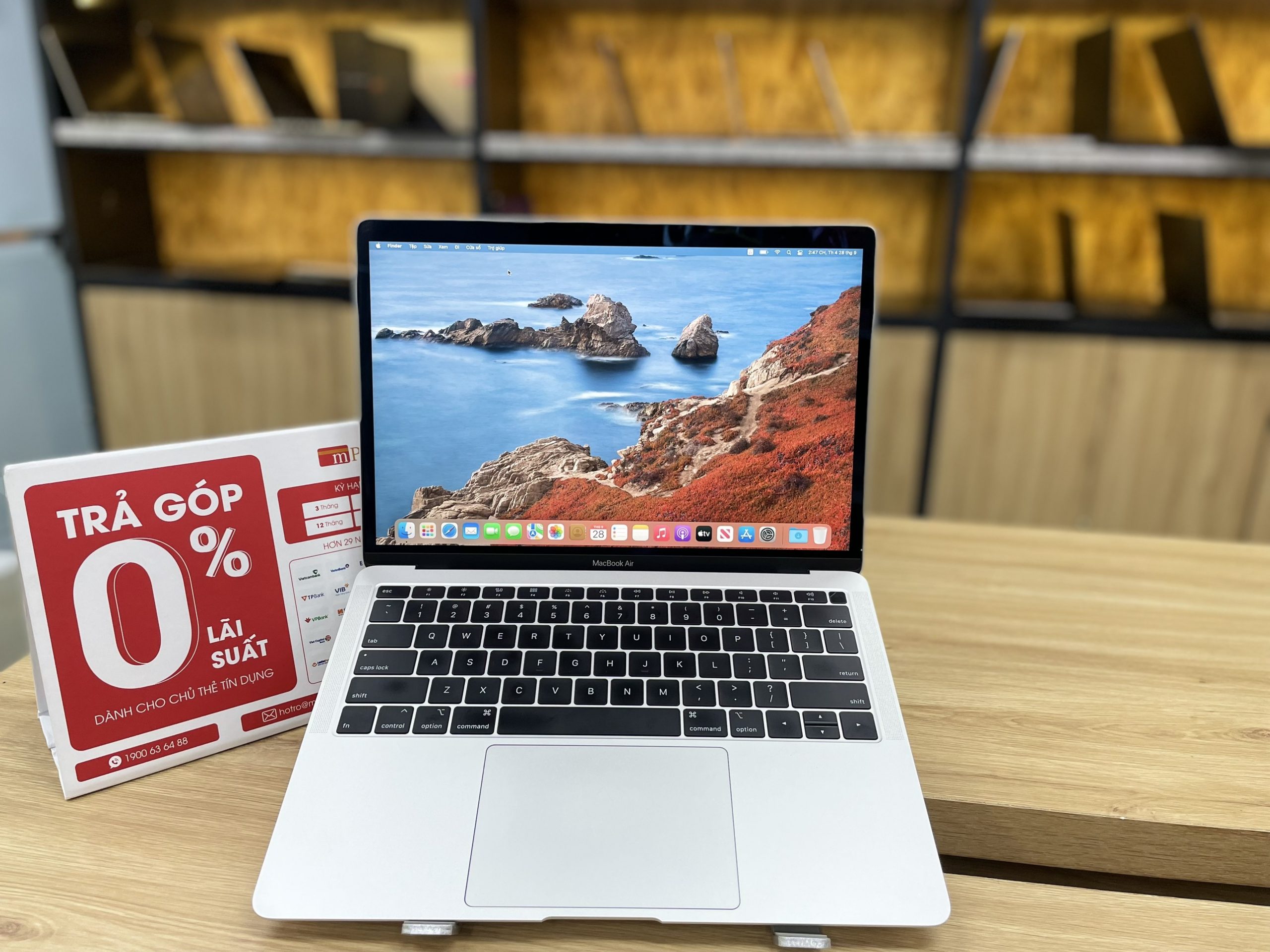 MACBOOK AIR RETINA 2018 i5