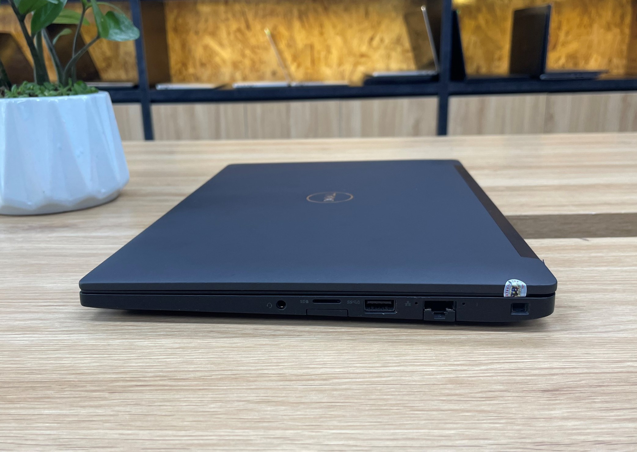 LAPTOP DELL LATITUDE 7390 i7 GEN8