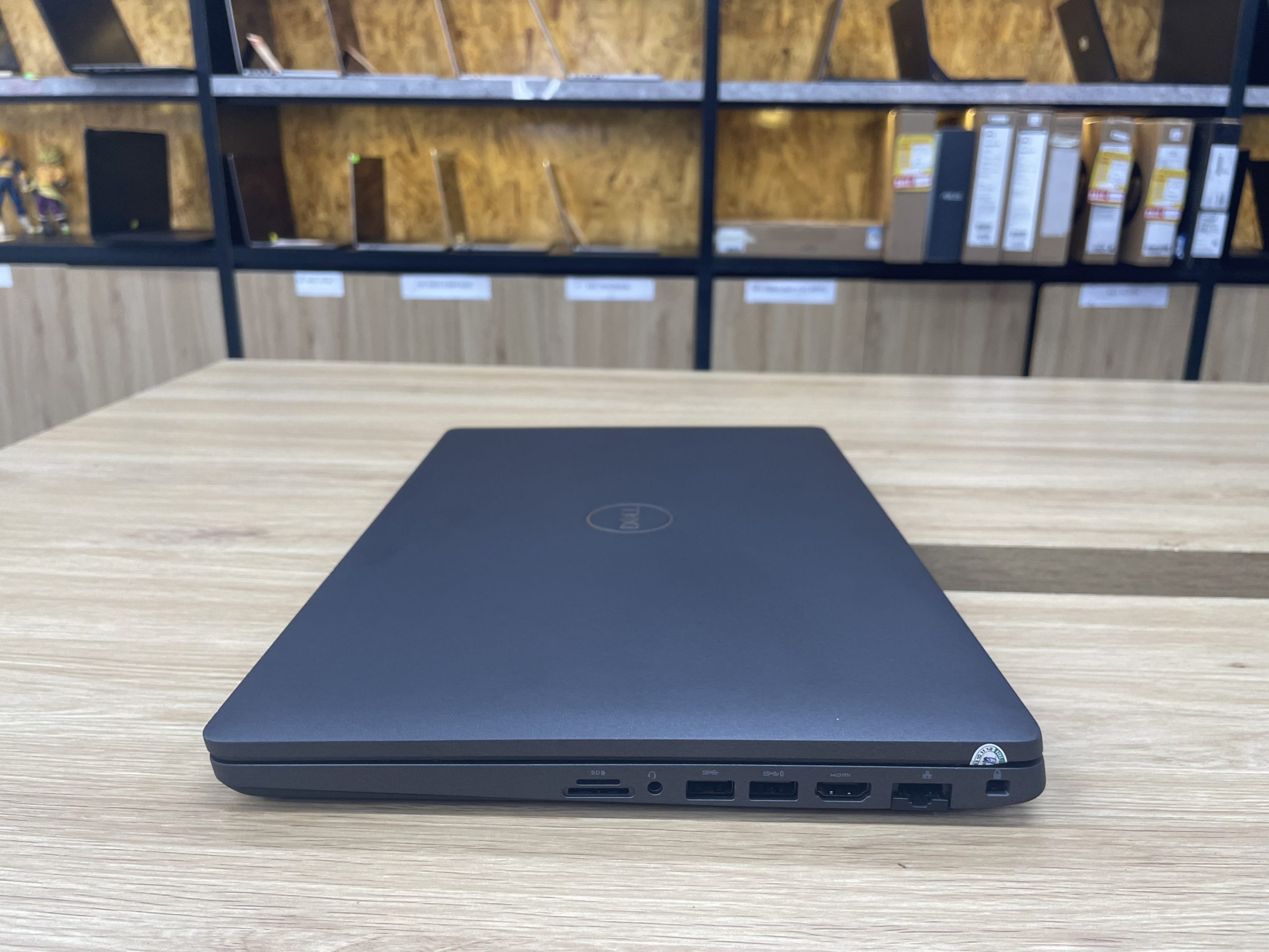 LAPTOP DELL LATITUDE 5500 I5 GEN8