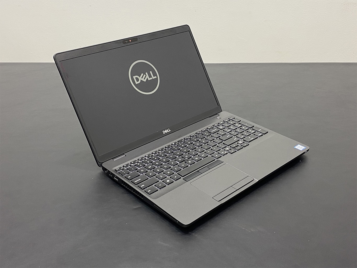 LAPTOP DELL LATITUDE 5501 I5 GEN 9