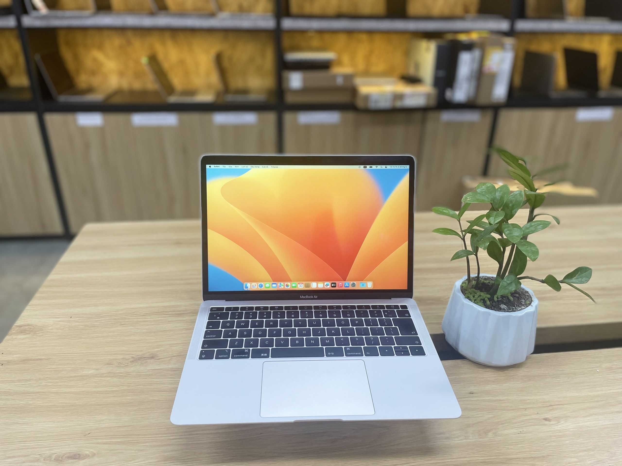 MACBOOK AIR 2019 I5