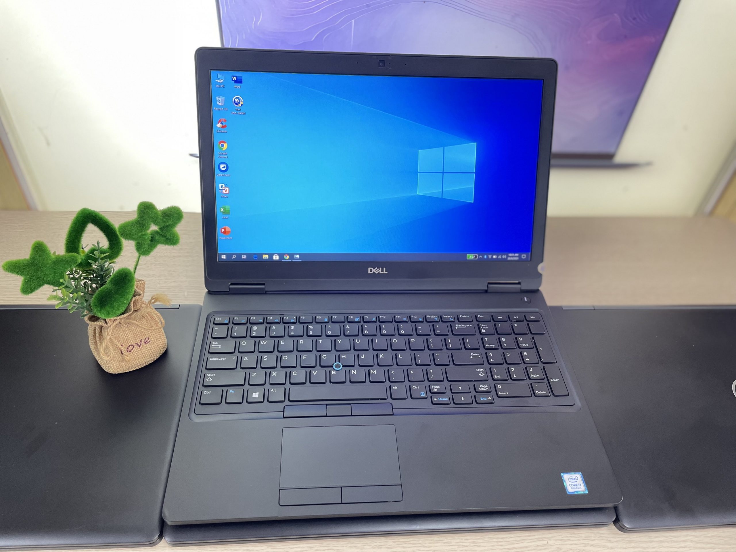 LAPTOP DELL LATITUDE 5590