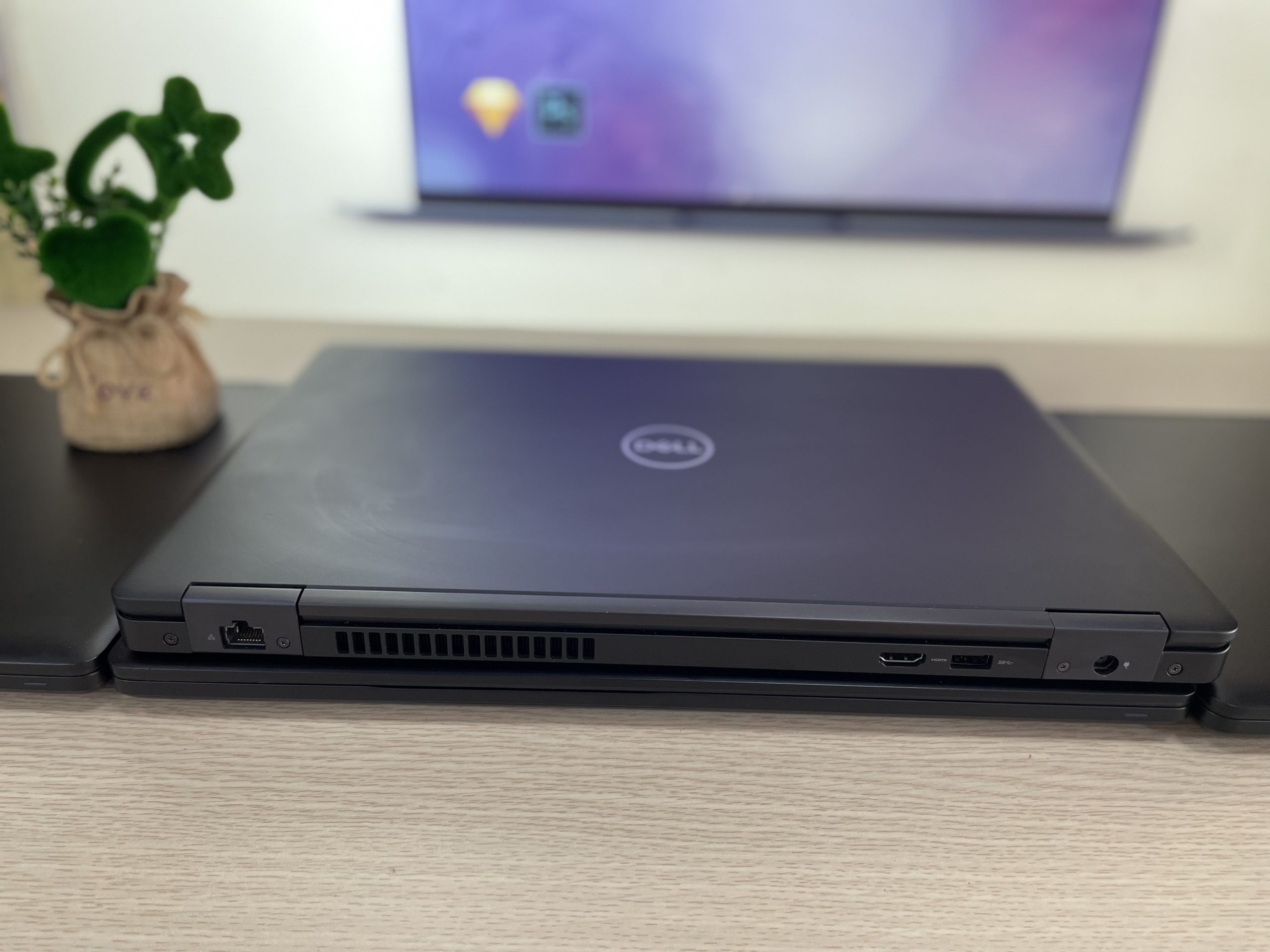 LAPTOP DELL LATITUDE 5590