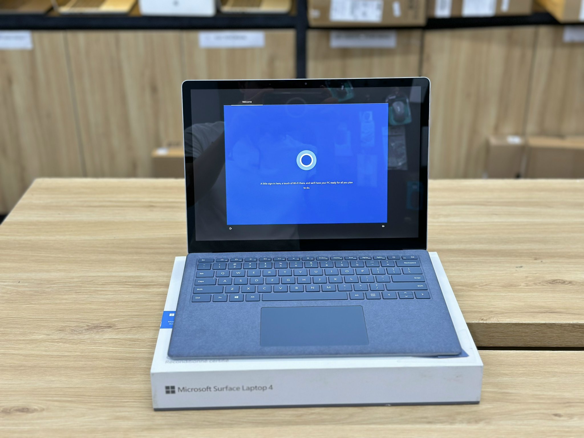 SURFACE LAPTOP 4 ( NEW 100% FULL BOX - XANH ICE BLUE )