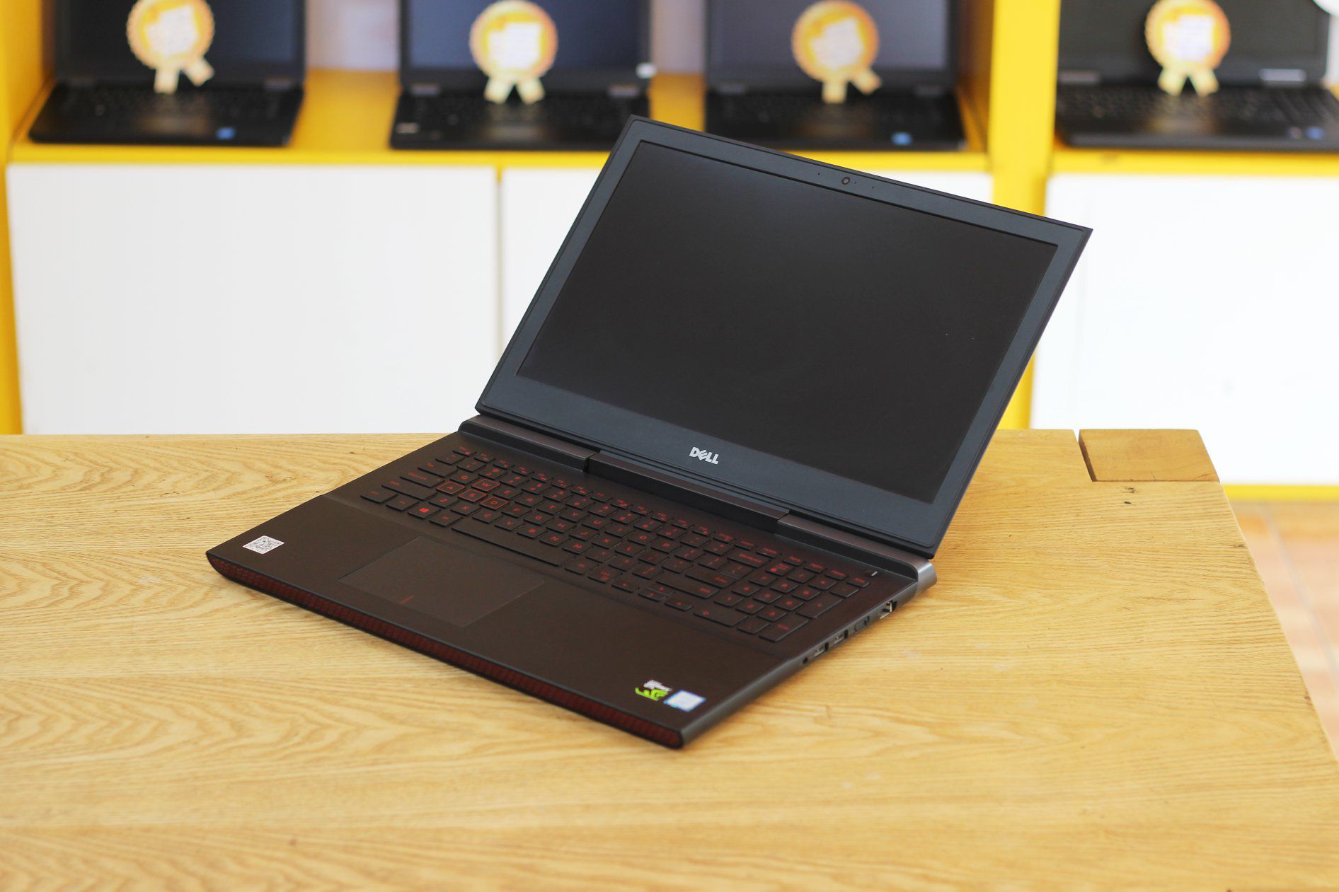 LAPTOP DELL INSPIRON N7567 GAMING i5
