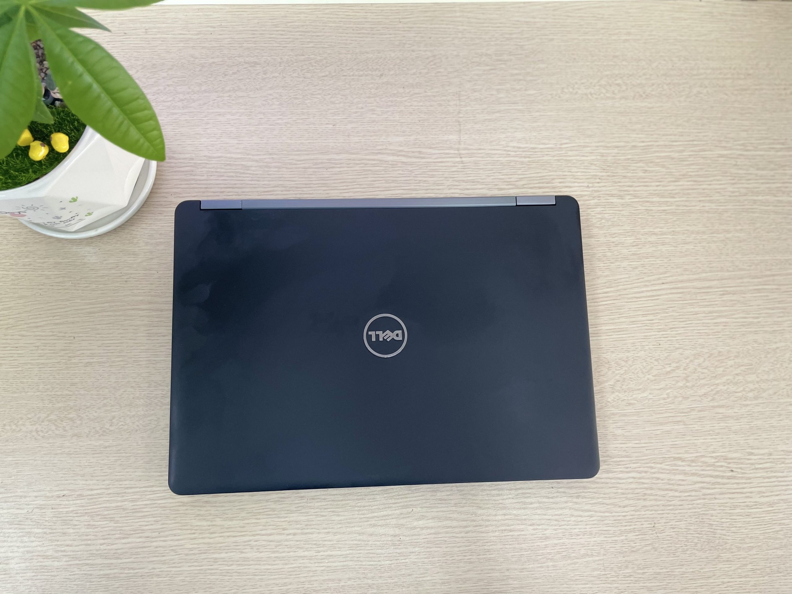 LAPTOP DELL LATITUDE 5470 I7