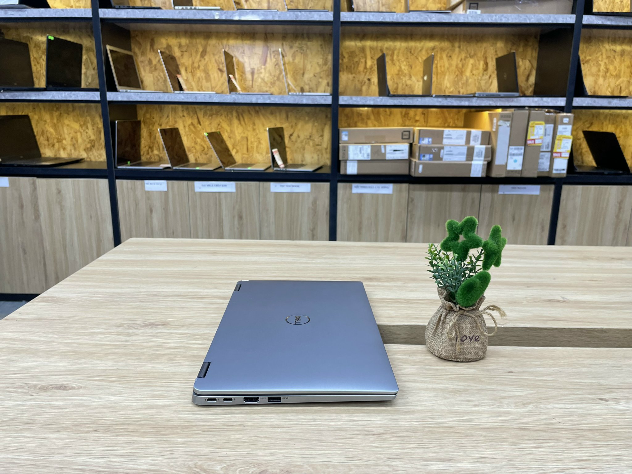 DELL LATITUDE 7400 2-IN-1 I5 GEN 8